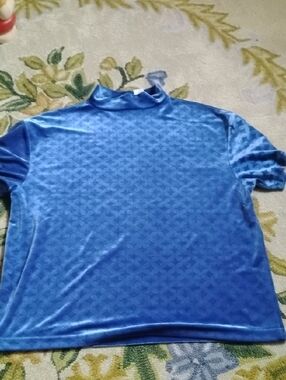 Blue Velvet Short Sleeve Tee